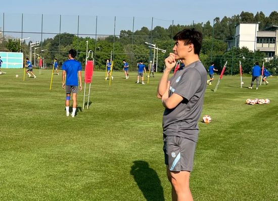 我才是岚岚麻将桌